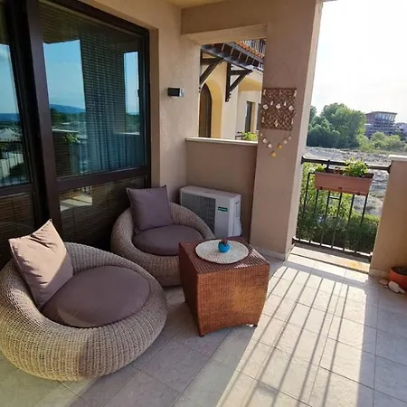 Oasis Apartament Sunny Beach