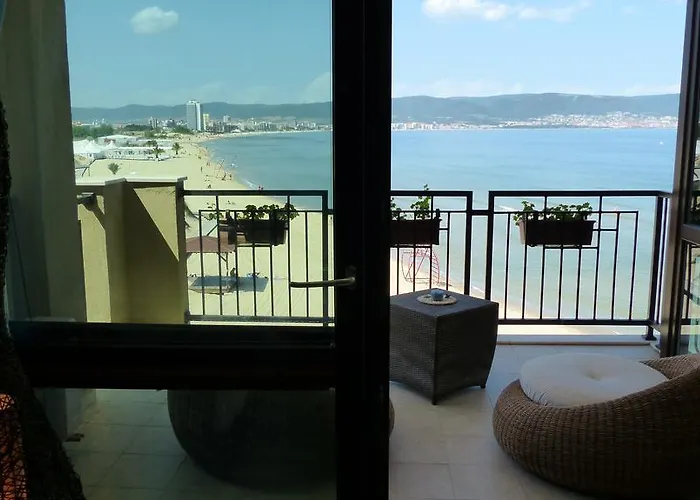 Oasis Daire Sunny Beach